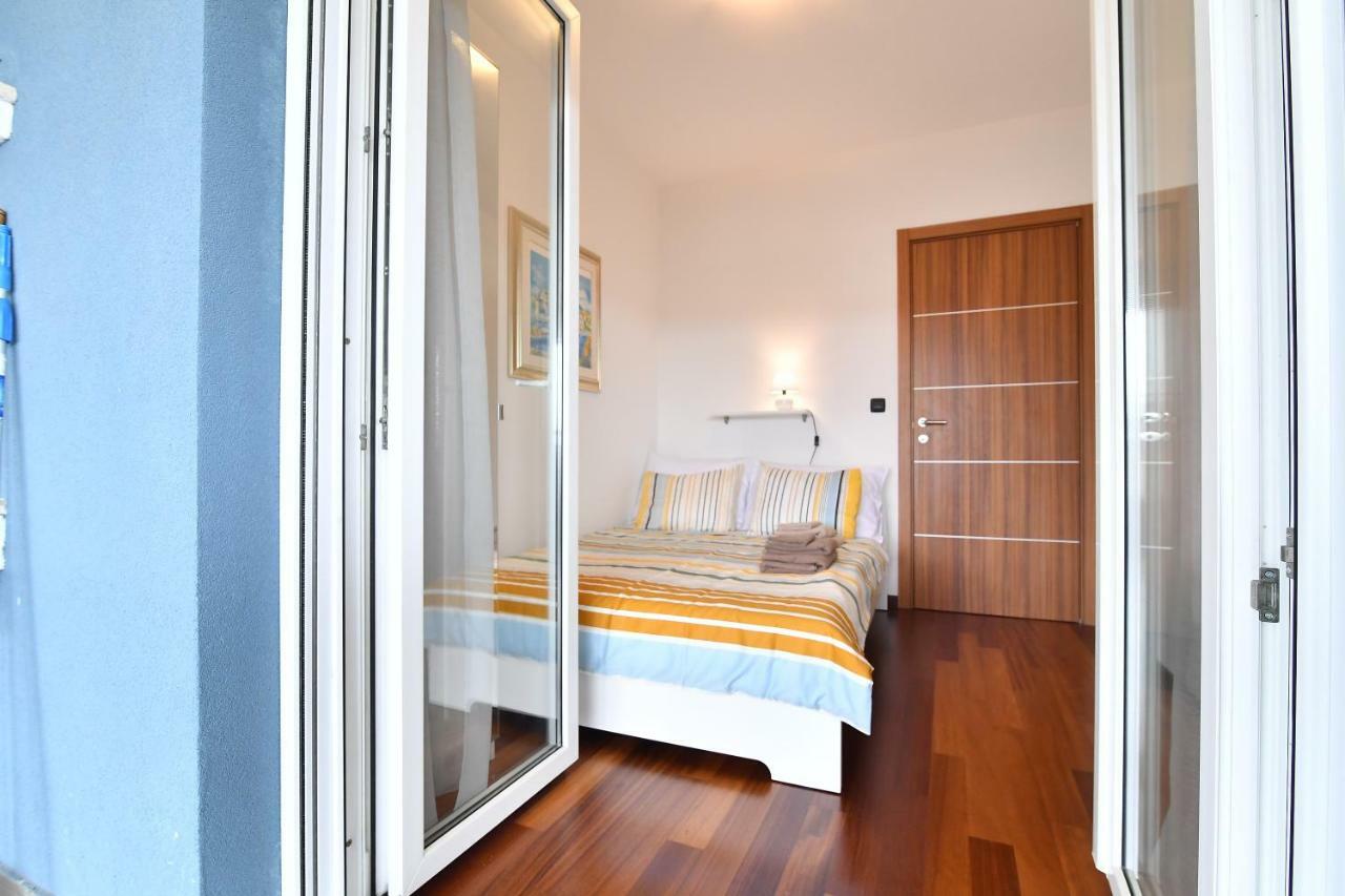 City Penthouse Vita Pula Bagian luar foto