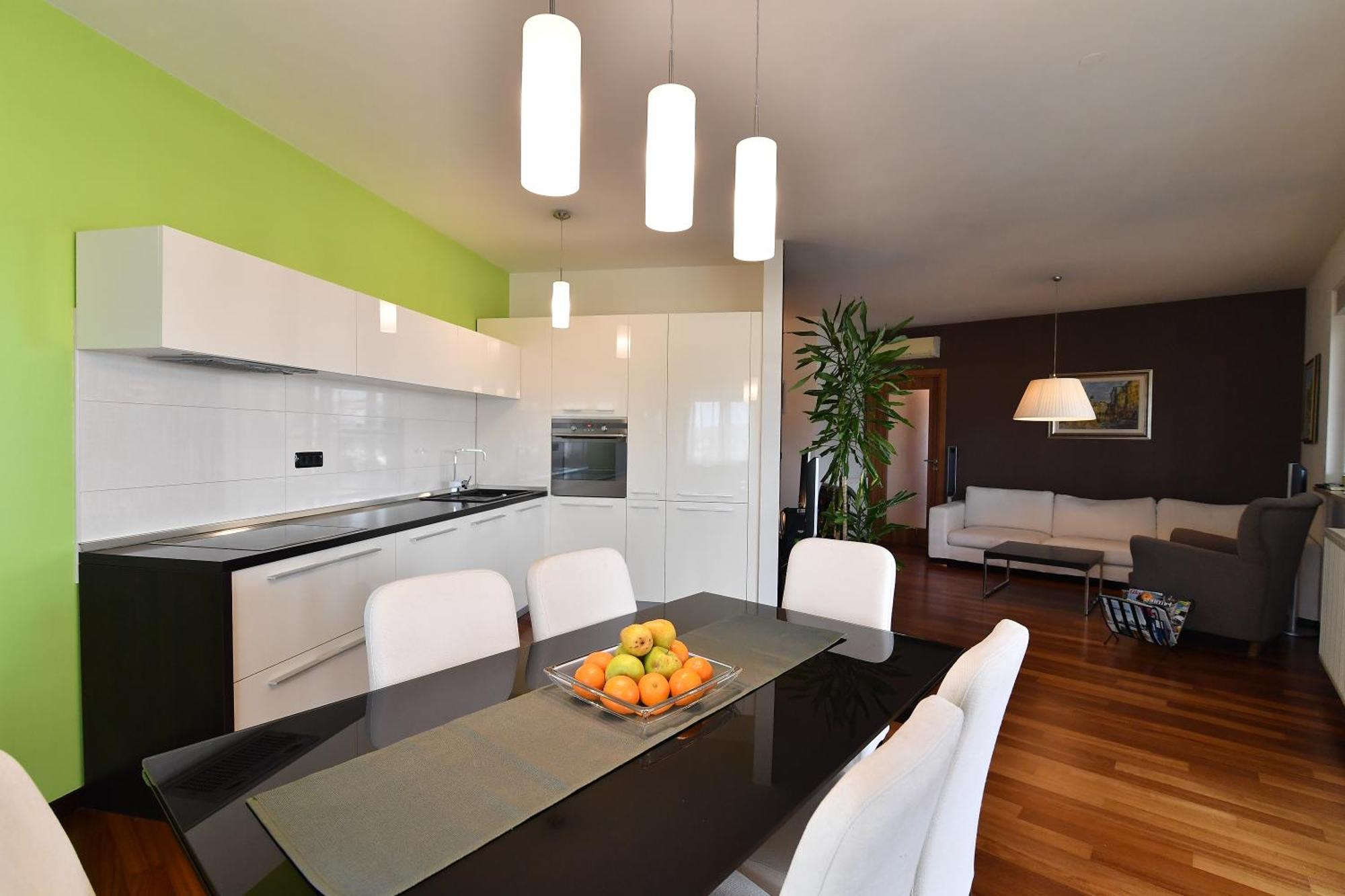 City Penthouse Vita Pula Bagian luar foto